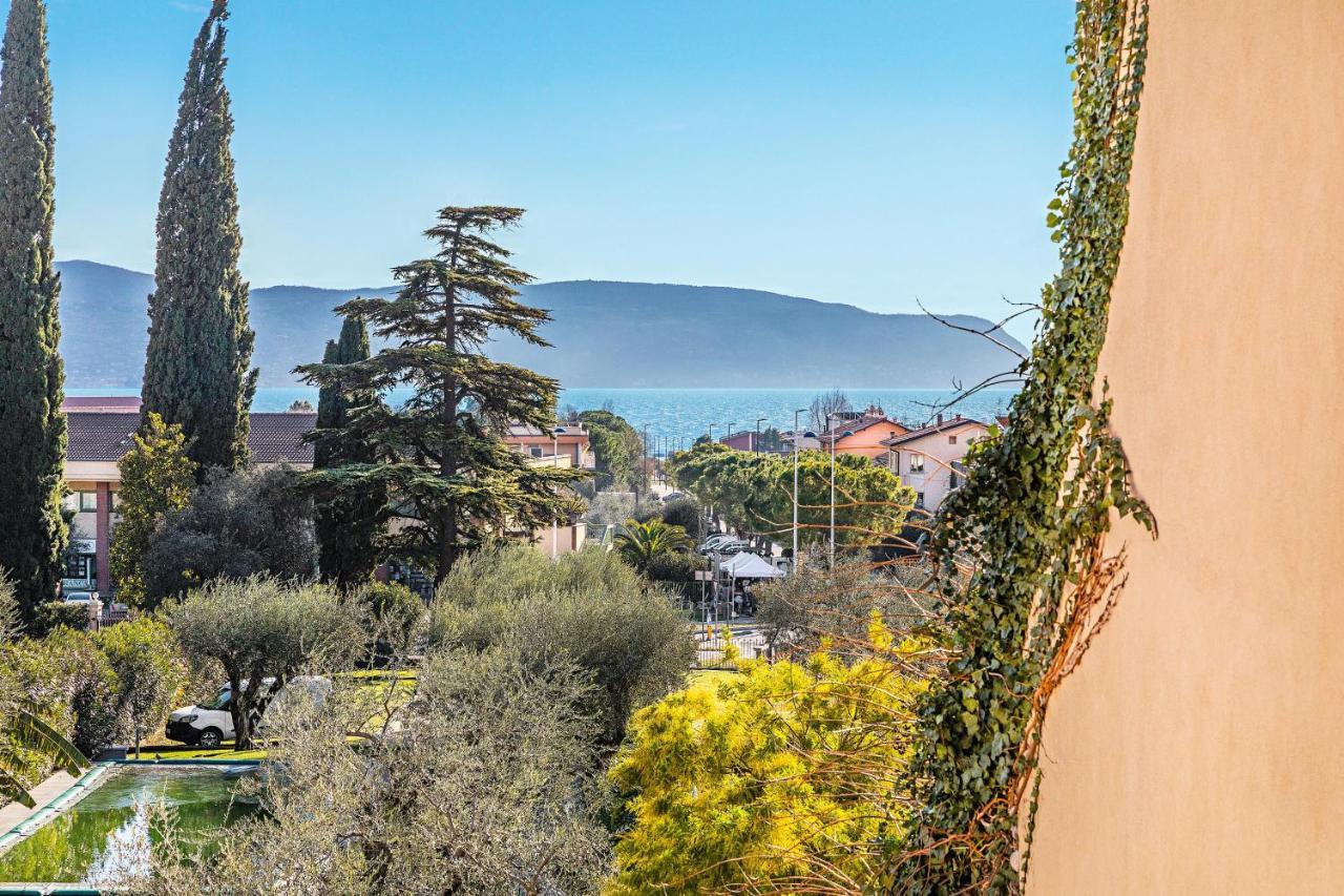 Corte Benaco By Wonderful Italy Toscolano Maderno Exterior photo