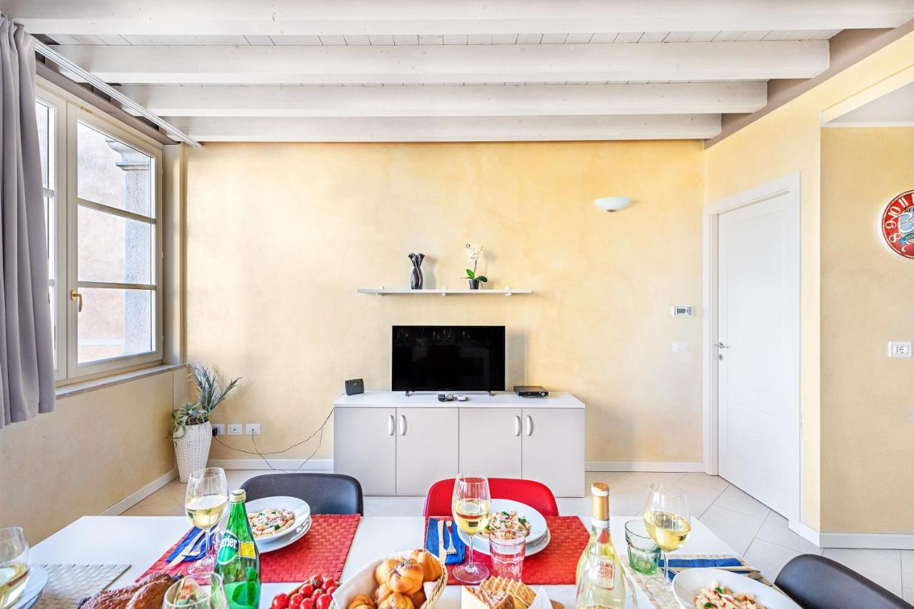 Corte Benaco By Wonderful Italy Toscolano Maderno Exterior photo