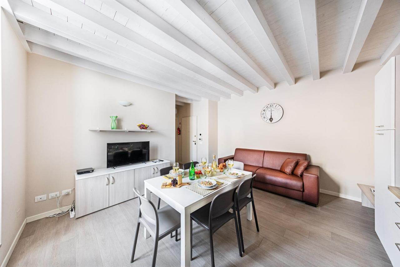 Corte Benaco By Wonderful Italy Toscolano Maderno Exterior photo